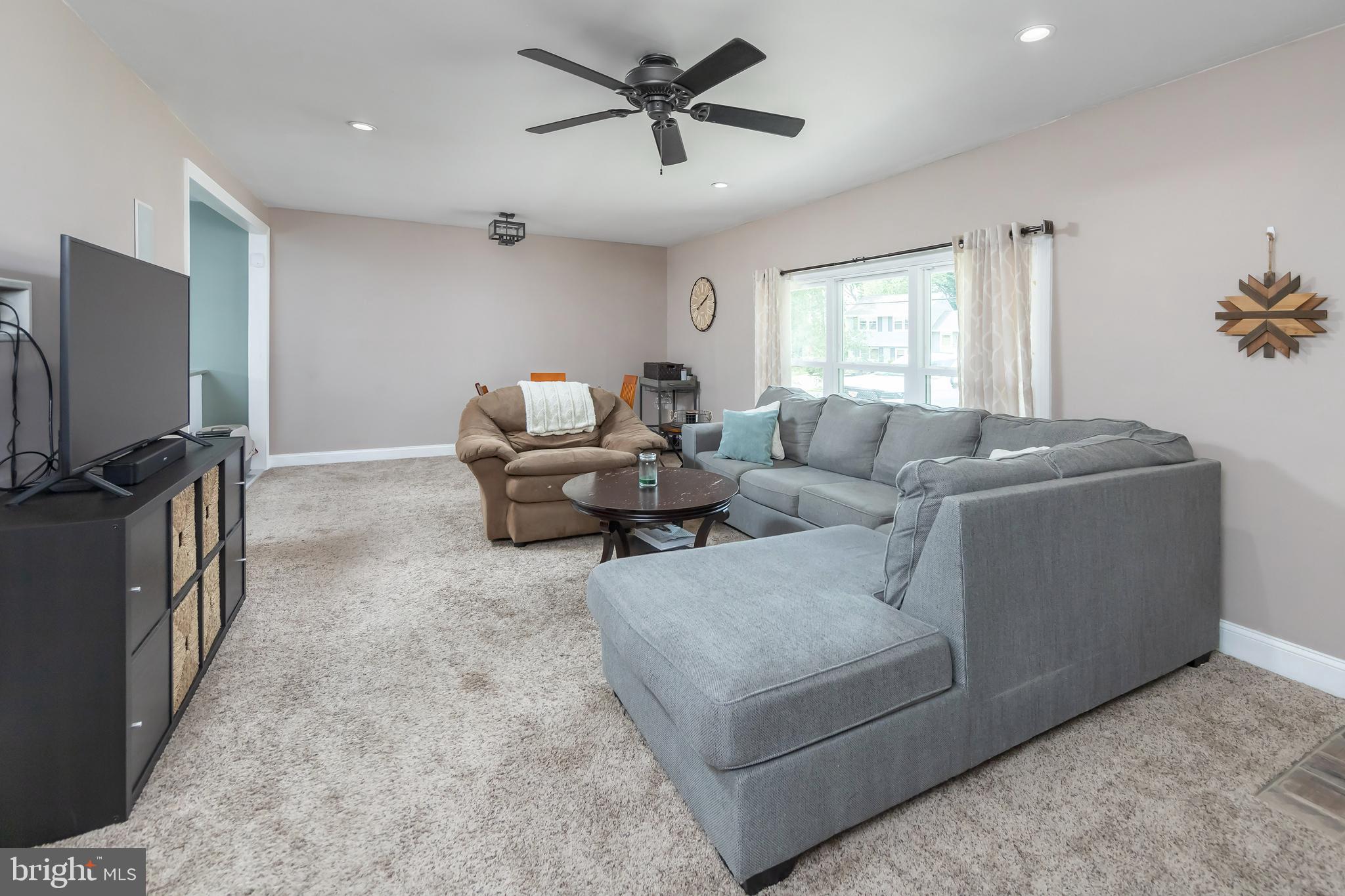 105 North Valleybrook Road Cherry Hill, NJ 08034 - Photo 2 of 20 Gallery Image 2