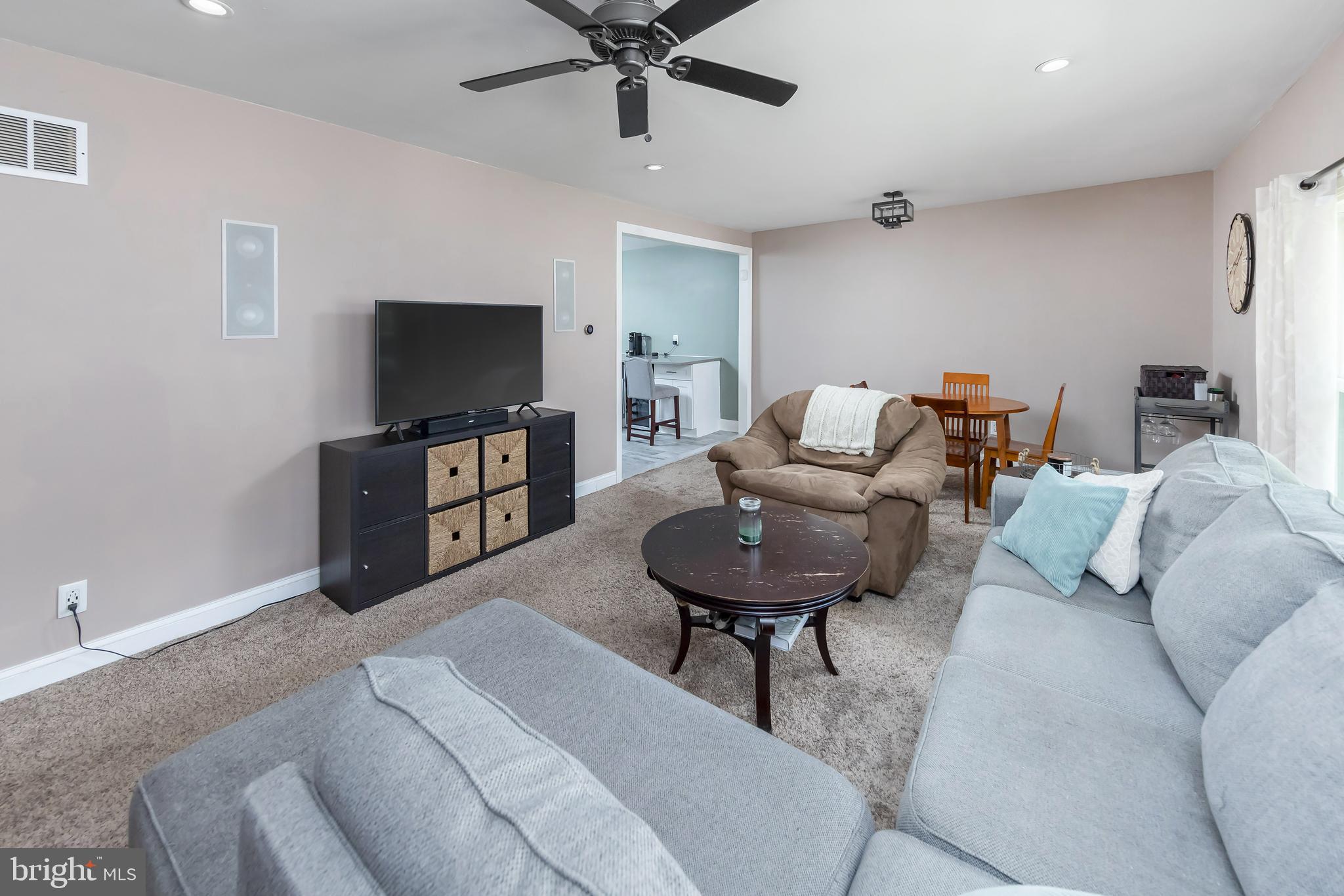 105 North Valleybrook Road Cherry Hill, NJ 08034 - Photo 3 of 20 Gallery Image 3