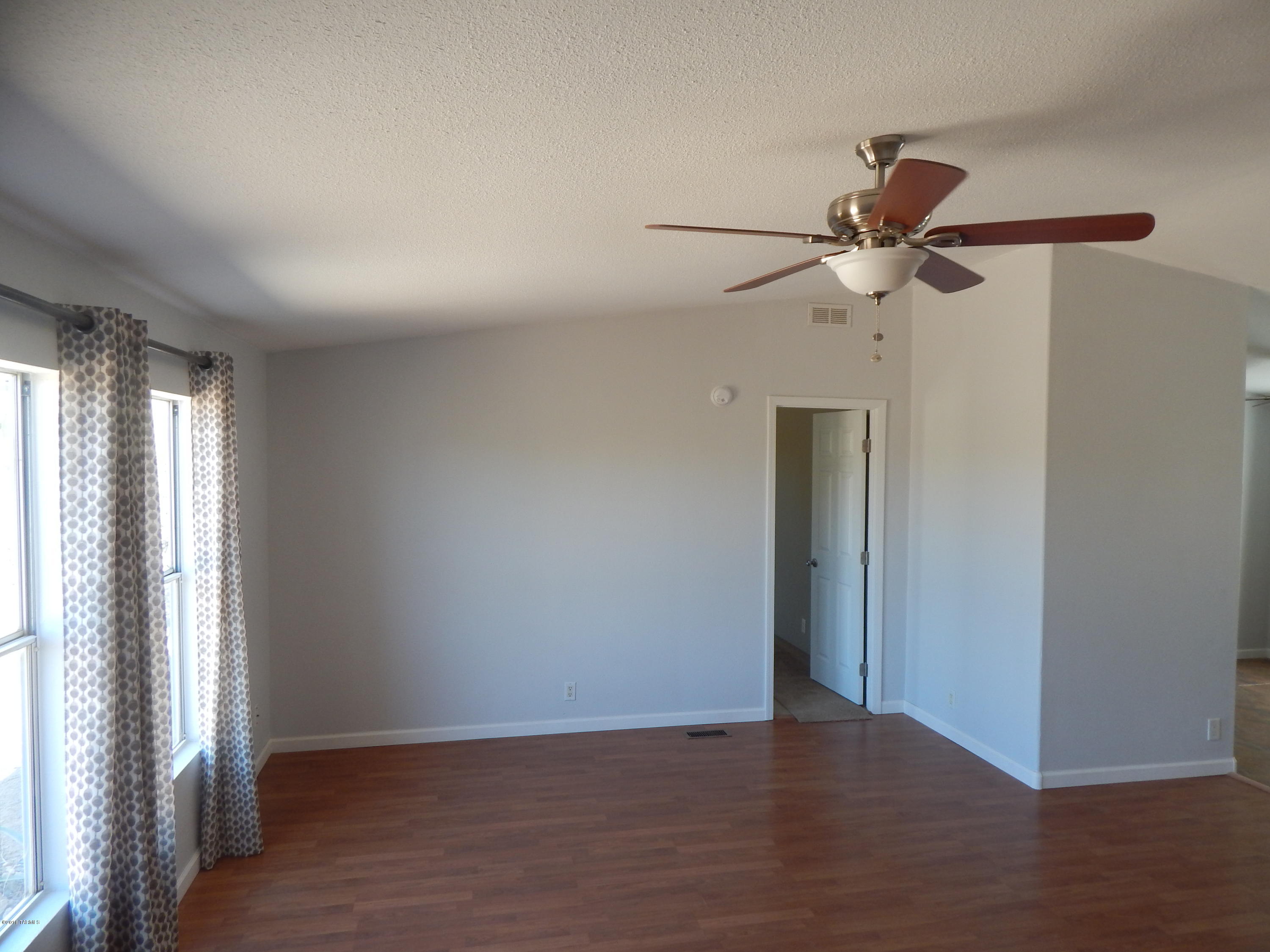 10620 West Massingale Road Tucson, AZ 85743 - Photo 9 of 18 Gallery Image 9