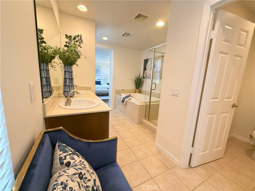 81 Keepsake Irvine, CA 92618 - Photo 23 of 39