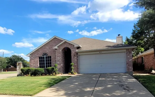 $2,250 | 8470 Goldfinch Way, Dallas, TX 75249