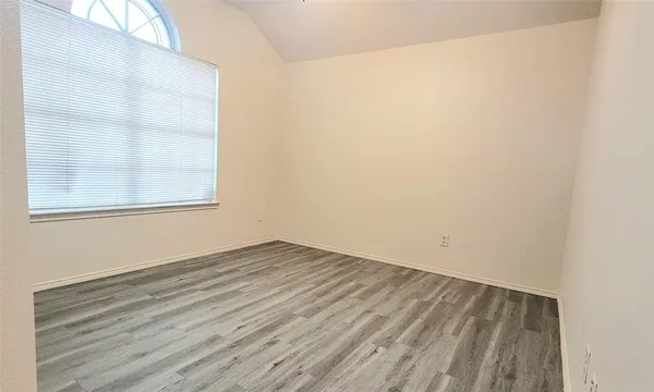 $2,250 | 8470 Goldfinch Way, Dallas, TX 75249