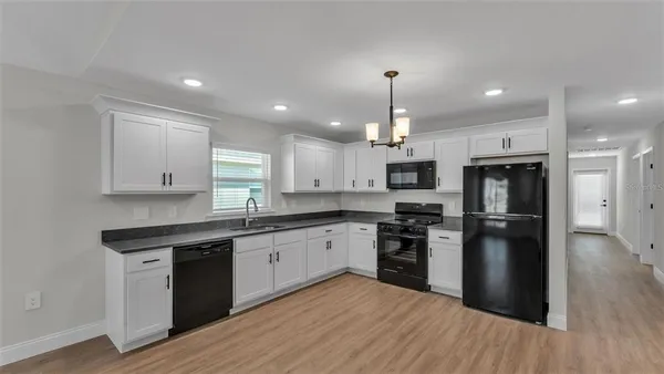 $2,300 | 1246 Dorothy Street, Lakeland, FL 33815