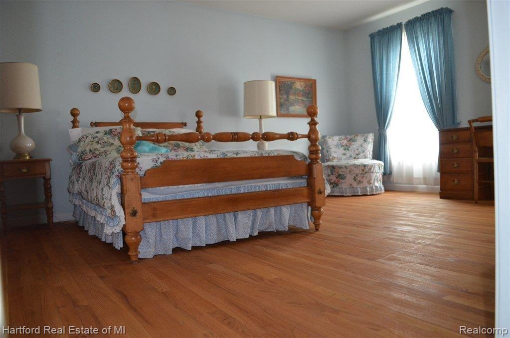 35675 Congress Road Farmington, MI 48335 - Photo 16 of 22 Bedroom