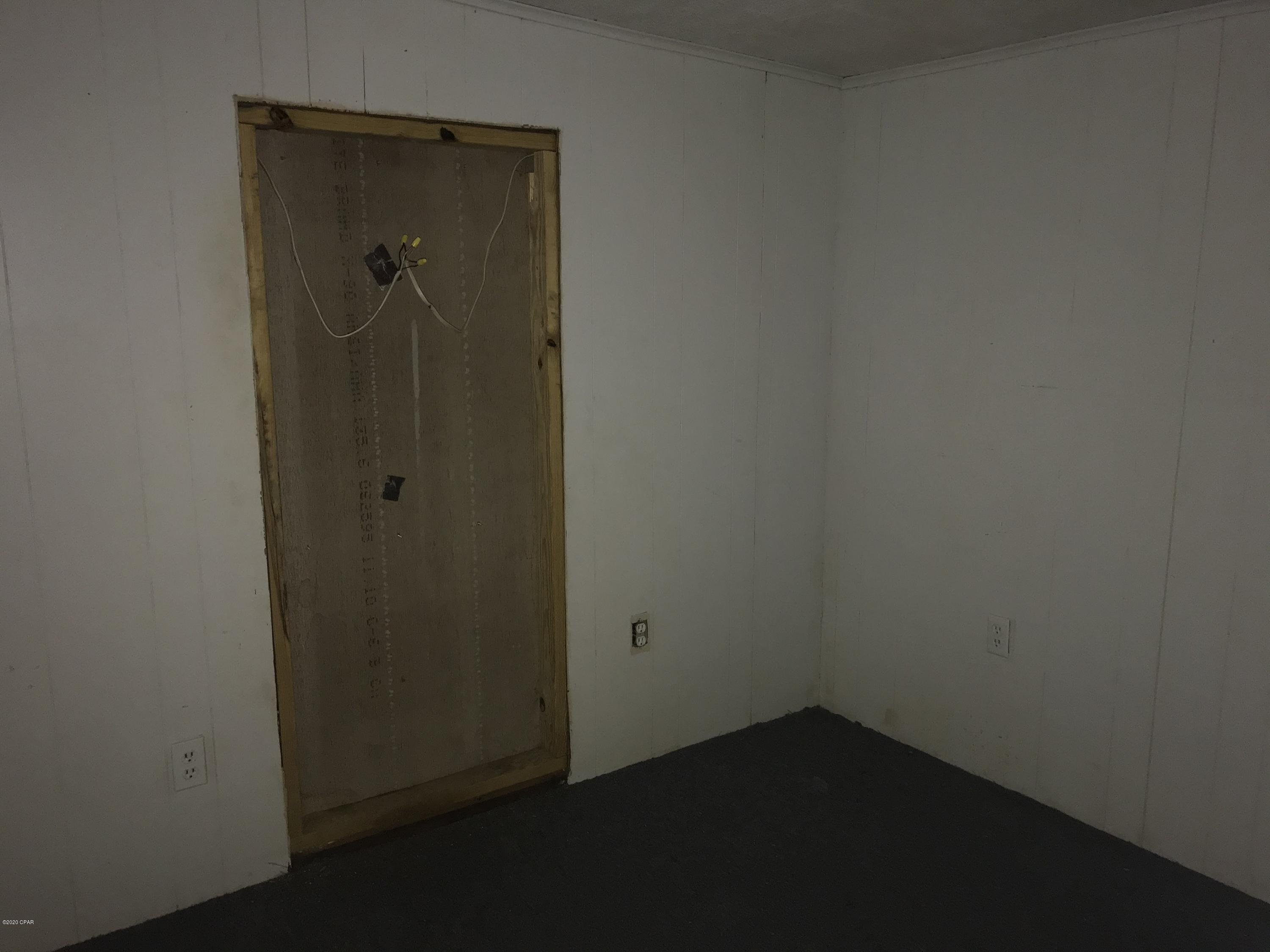 2014 Brock Road Cottondale, FL 32431 - Photo 2 of 20 Gallery Image 2