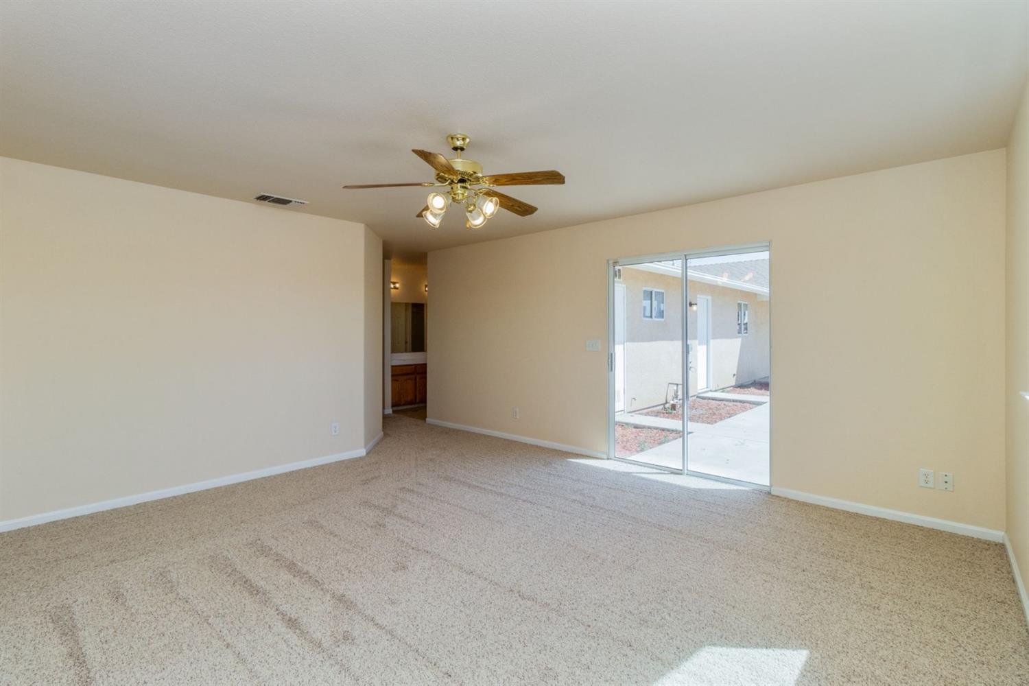 16252 Paula Road Madera, CA 93636 - Photo 7 of 30 Gallery Image 7