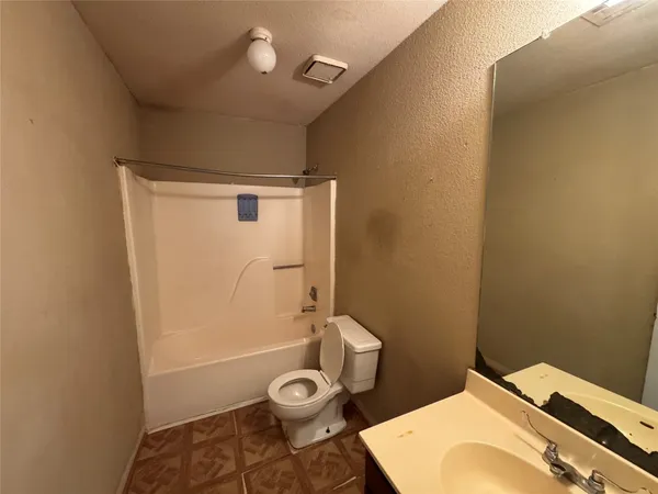 $1,100 | 3213 Hirschfield Road, Unit C, Spring, TX 77373