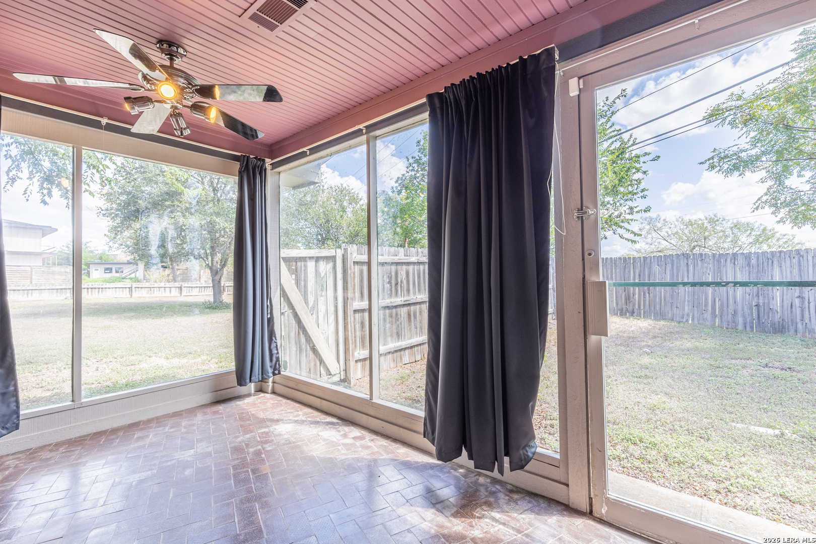 352 Tuttle Road San Antonio, TX 78209 - Photo 32 of 39 Gallery Image 32