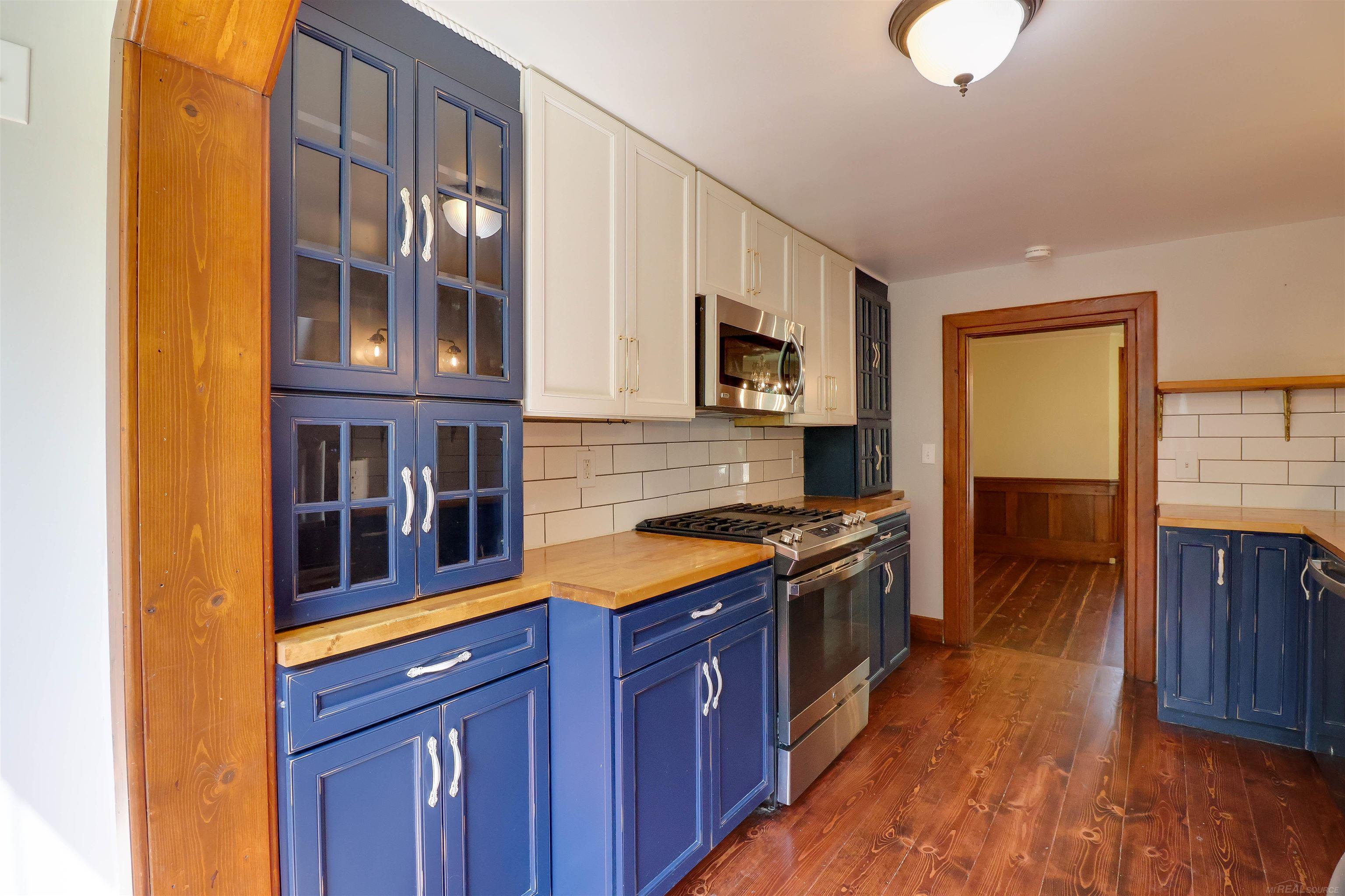 127 Benjamin Street Romeo, MI 48065 - Photo 7 of 40