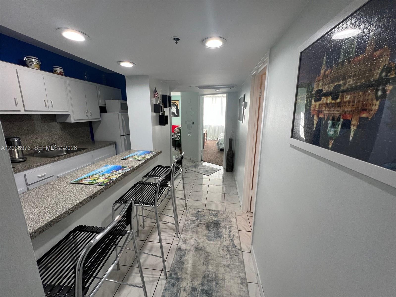 100 Lincoln Road, Unit 1001 Miami Beach, FL 33139 - Photo 3 of 47