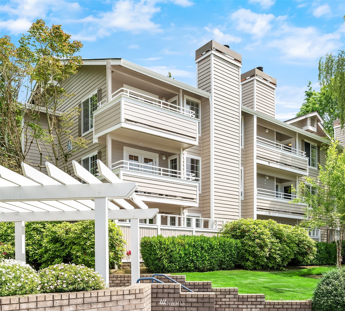 14007 Northeast 181st Street, Unit A303, Woodinville, WA 98072 Compass