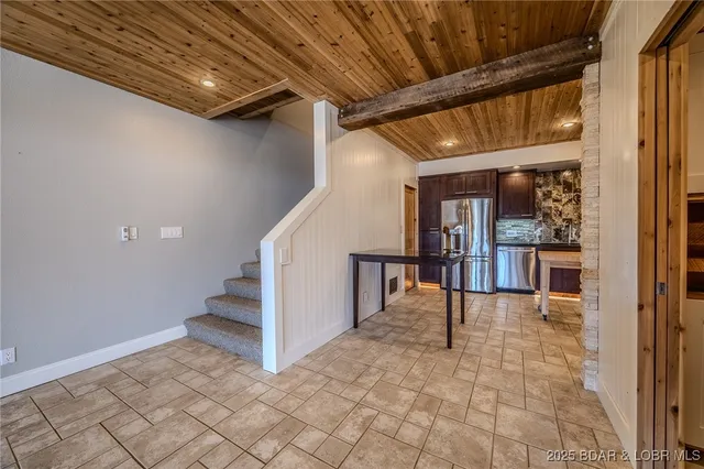 $484,900 | 758 Malibu Road, Unit 12, Osage Beach, MO 65065