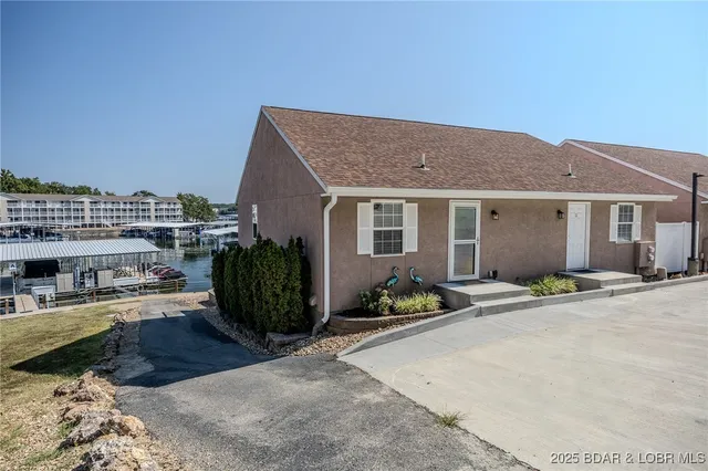 $484,900 | 758 Malibu Road, Unit 12, Osage Beach, MO 65065