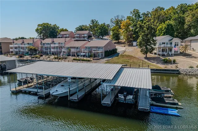 $484,900 | 758 Malibu Road, Unit 12, Osage Beach, MO 65065