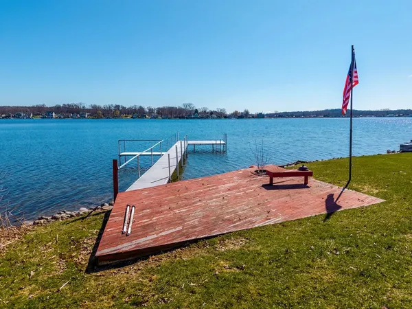 $549,000 | 120 Ln 650Ca Snow Lake, Fremont, IN 46737