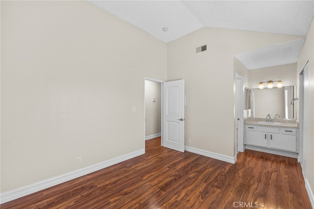 174 West Walnut Avenue, Unit B Rialto, CA 92376 - Photo 19 of 25