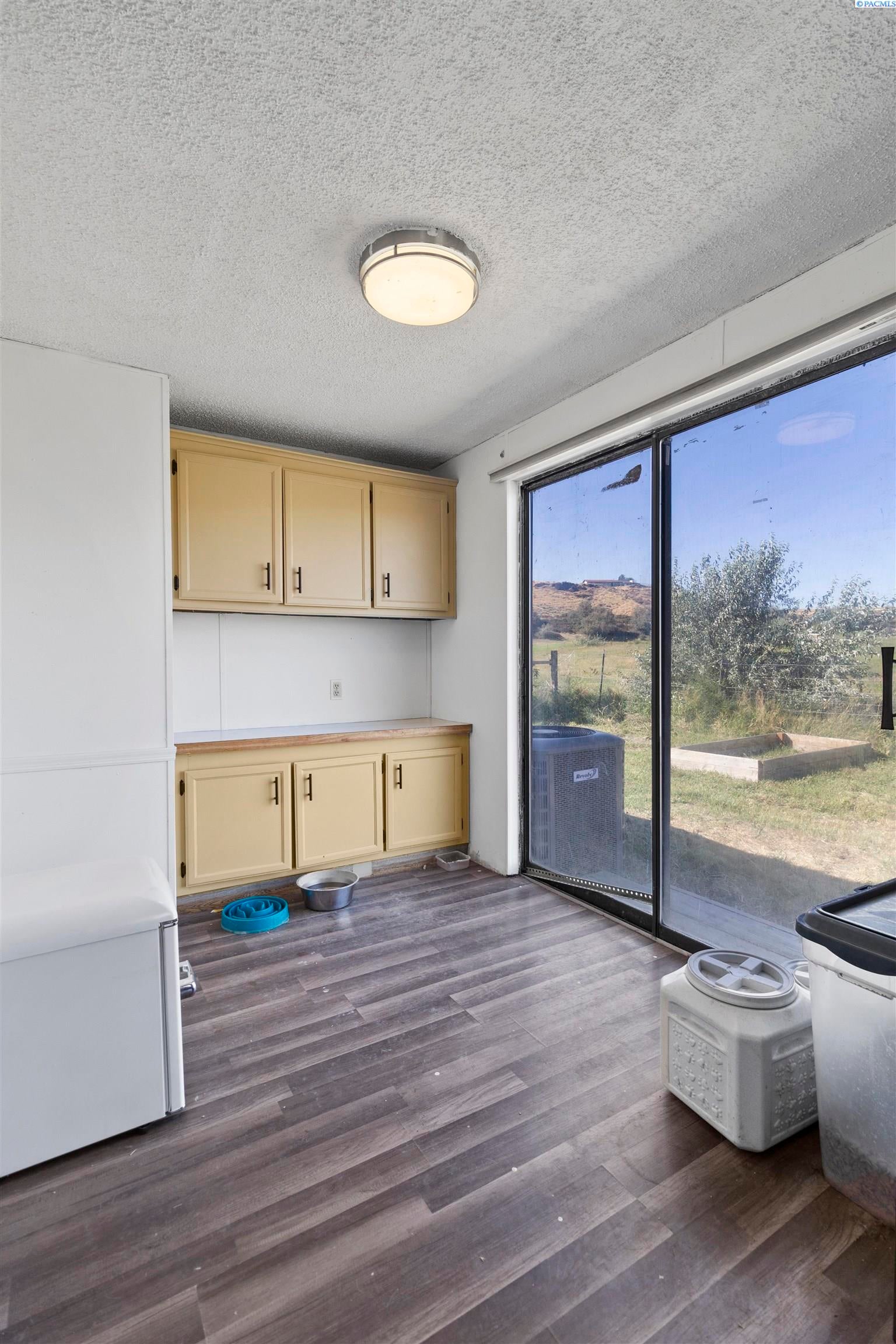 35206 West Rayhill Road Benton City, WA 99320 - Photo 27 of 32 Gallery Image 27