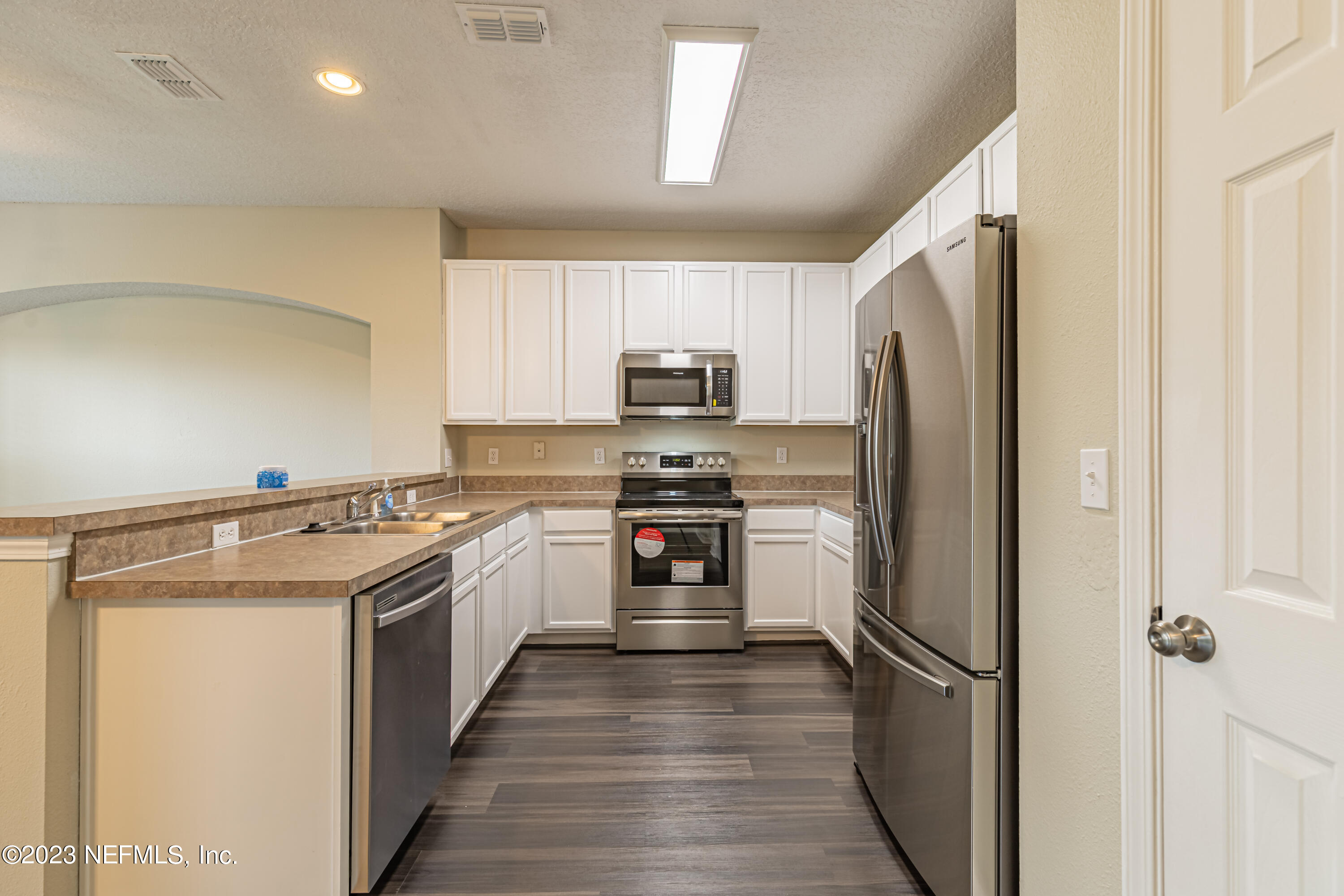 5260 Collins Road, Unit 803 Jacksonville, FL 32244 - Photo 2 of 43 5260 Collins Rd #803-12
