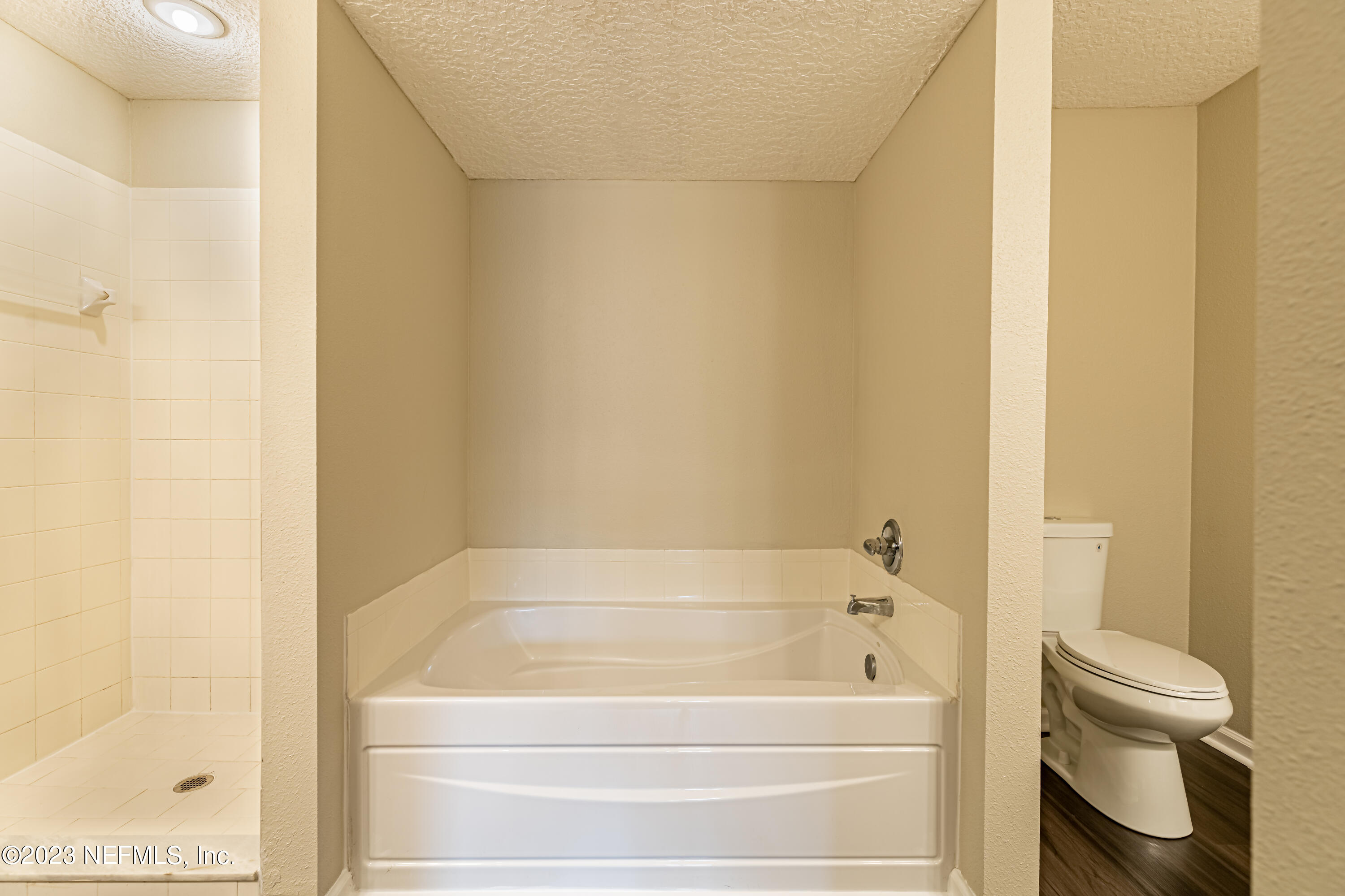 5260 Collins Road, Unit 803 Jacksonville, FL 32244 - Photo 5 of 43 5260 Collins Rd #803-23