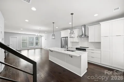 $700,000 | 1555 Duckworth Avenue, Charlotte, NC 28208