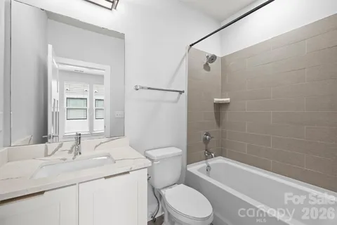 $700,000 | 1555 Duckworth Avenue, Charlotte, NC 28208