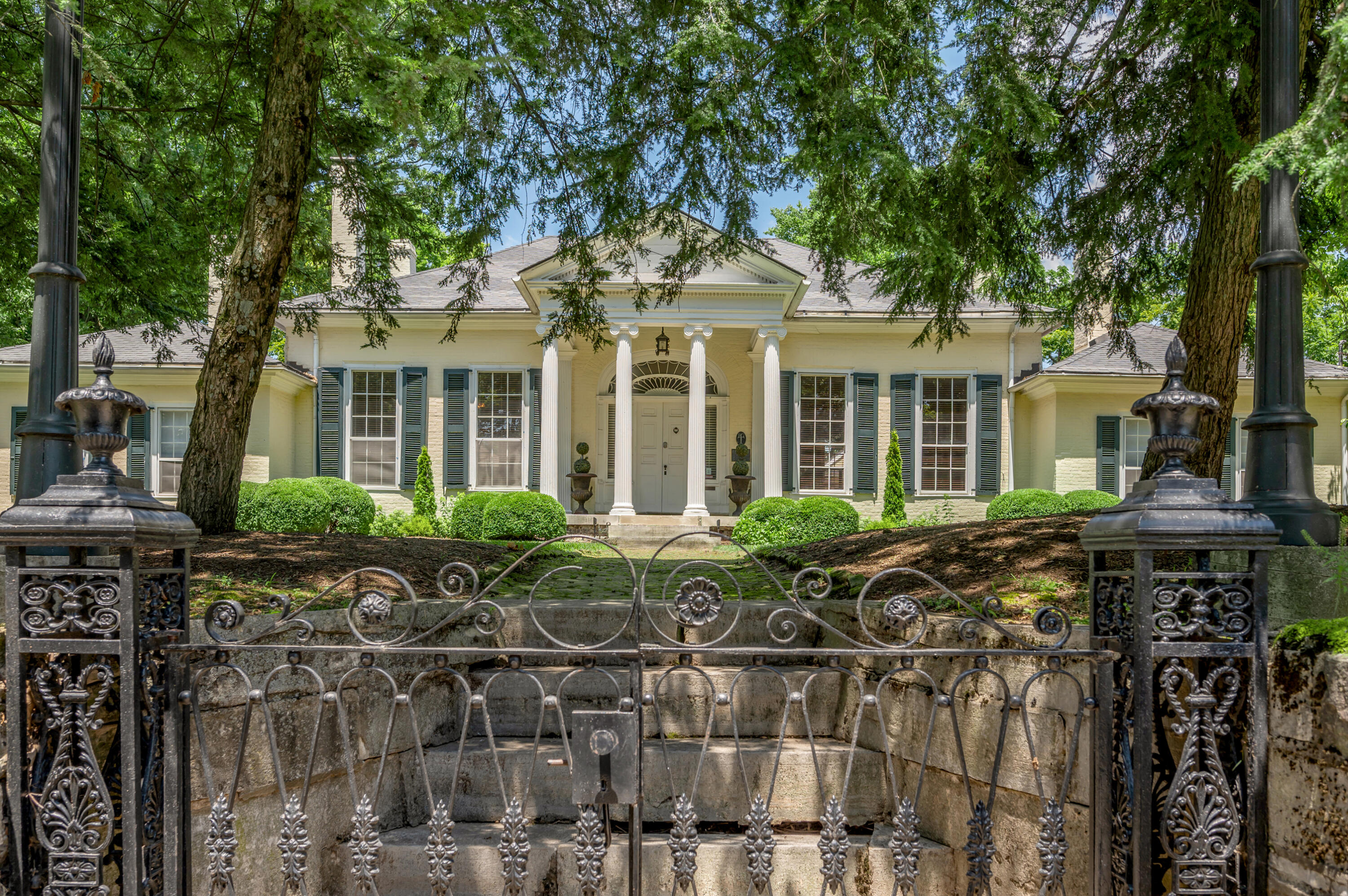 461 North Limestone Lexington, KY 40508 - Photo 108 of 112 TDB_7248