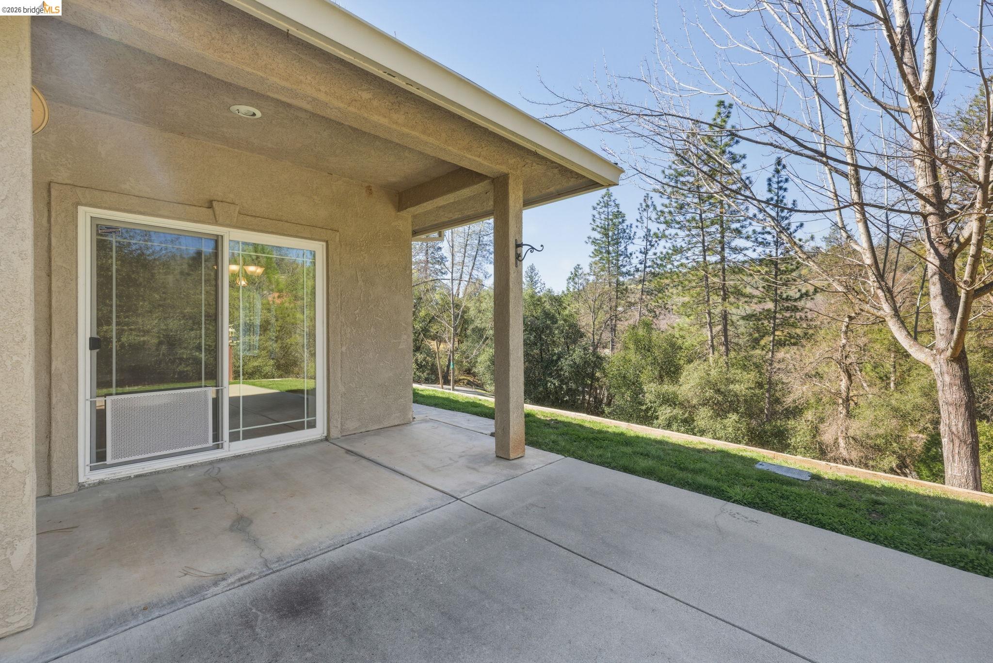 20245 Tuolumne Road North Tuolumne, CA 95379 - Photo 14 of 43 a view of outdoor space and porch