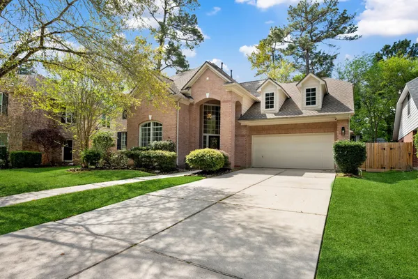 $490,000 | 3207 South Woodstream Way, Houston, TX 77345