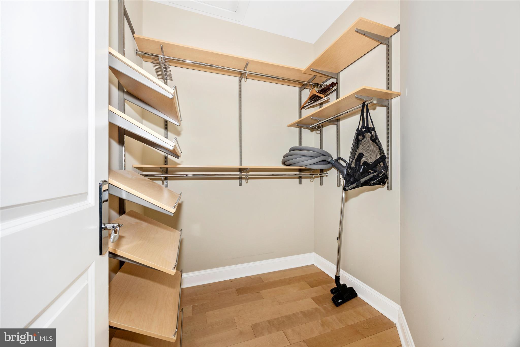 21612 Ripplemead Drive Gaithersburg, MD 20882 - Photo 57 of 129 Bedroom 2 Closet