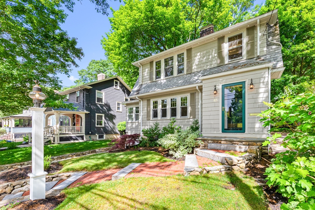 45 Pine Ridge Road Arlington, MA 02476 - Photo 2 of 37 Gallery Image 2