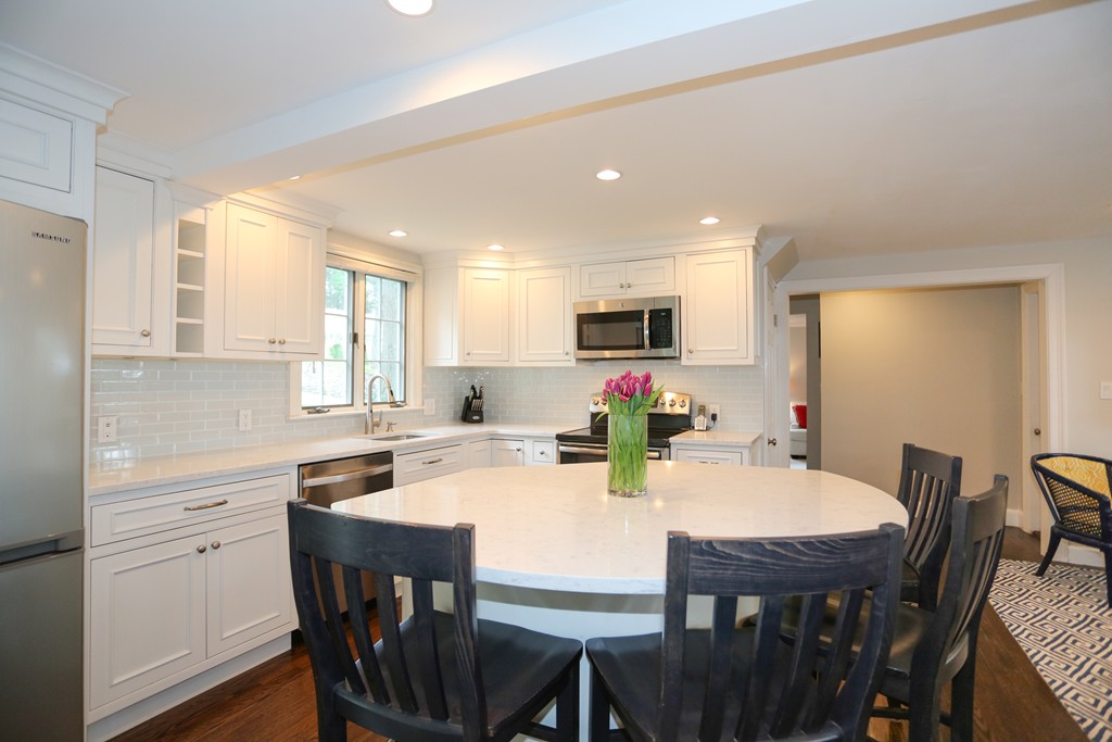 30 Morningside Road Needham, MA 02492 - Photo 9 of 29