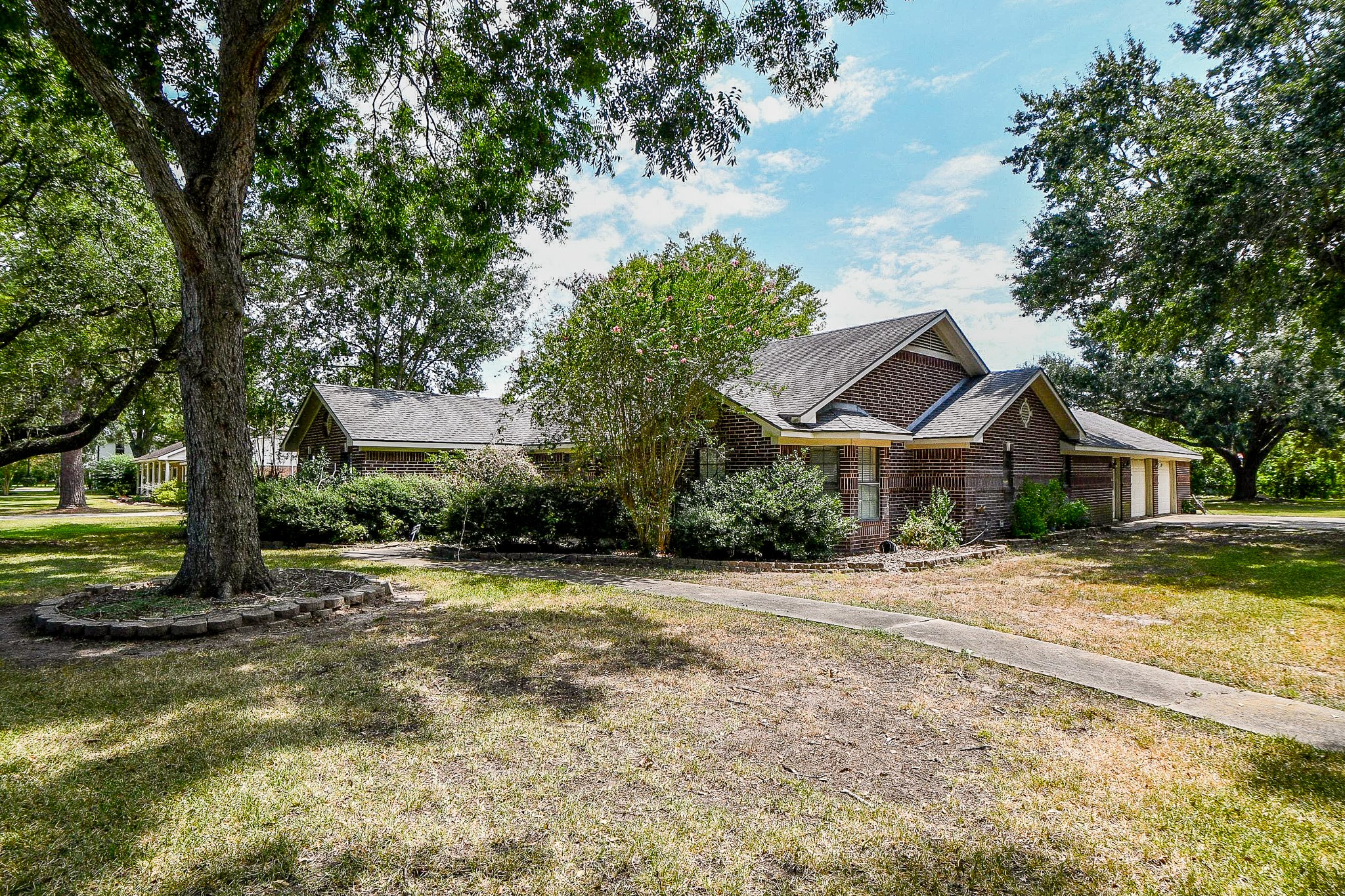 25121 Lakeview Road Katy, TX 77494 - Photo 3 of 42 Gallery Image 3