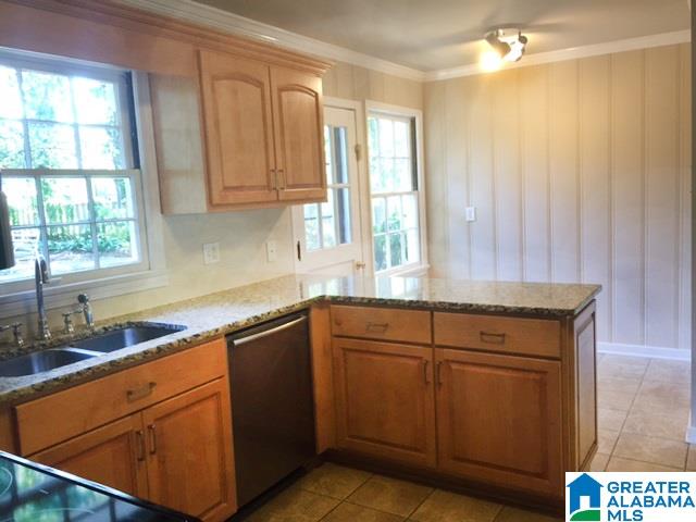 821 Woodvale Road Birmingham, AL 35222 - Photo 18 of 35