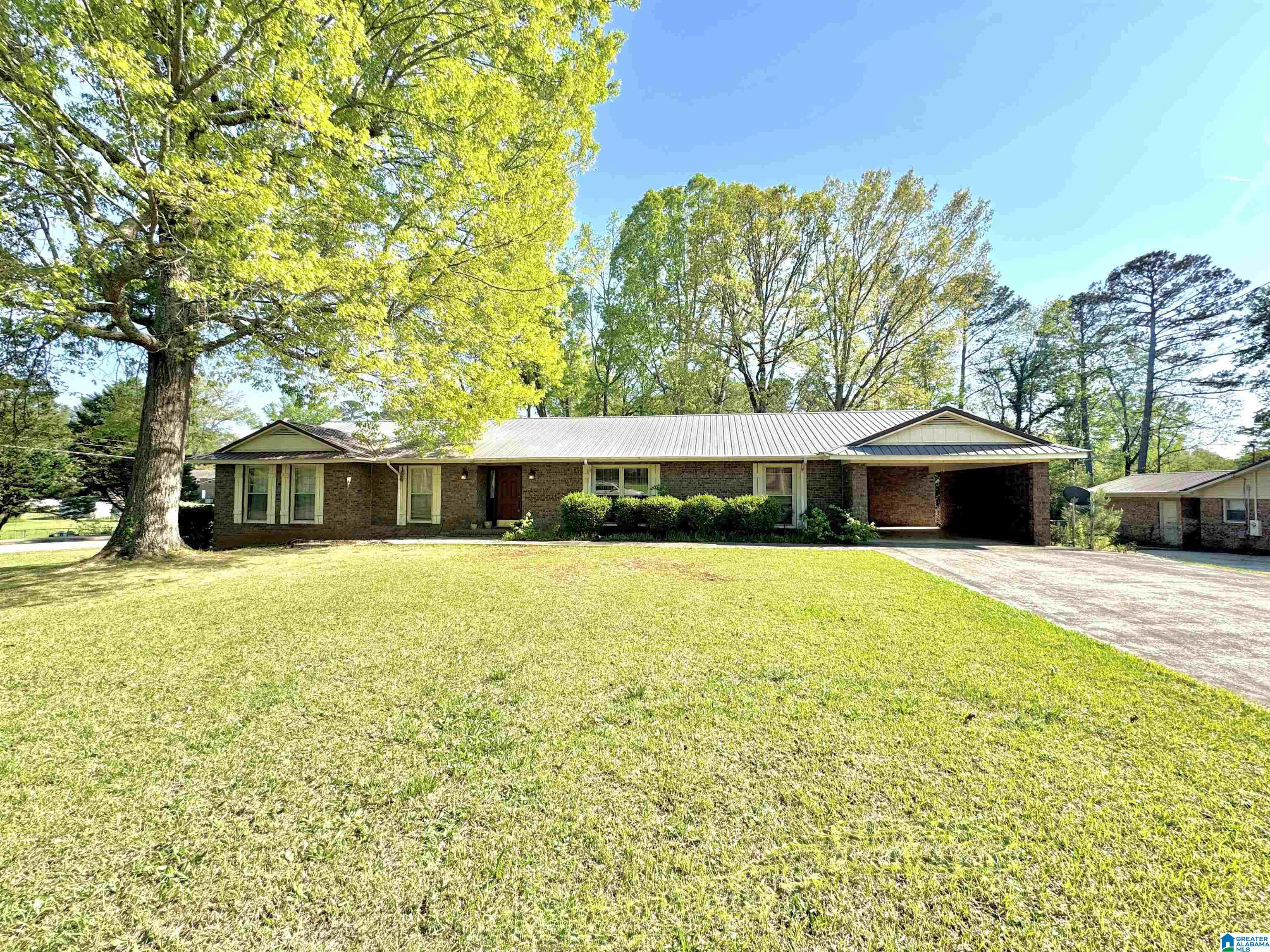 3820 Caffey Woods Road Anniston, AL 36207 - Photo 2 of 71