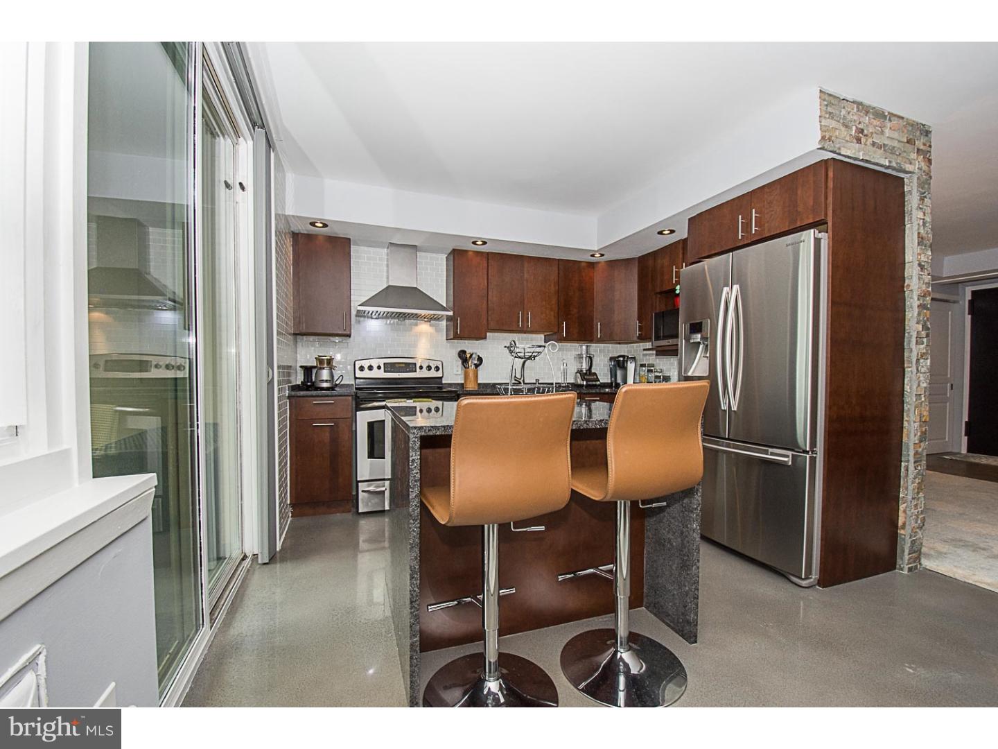 1919 Chestnut Street, Unit 1919 Philadelphia, PA 19103 - Photo 6 of 20