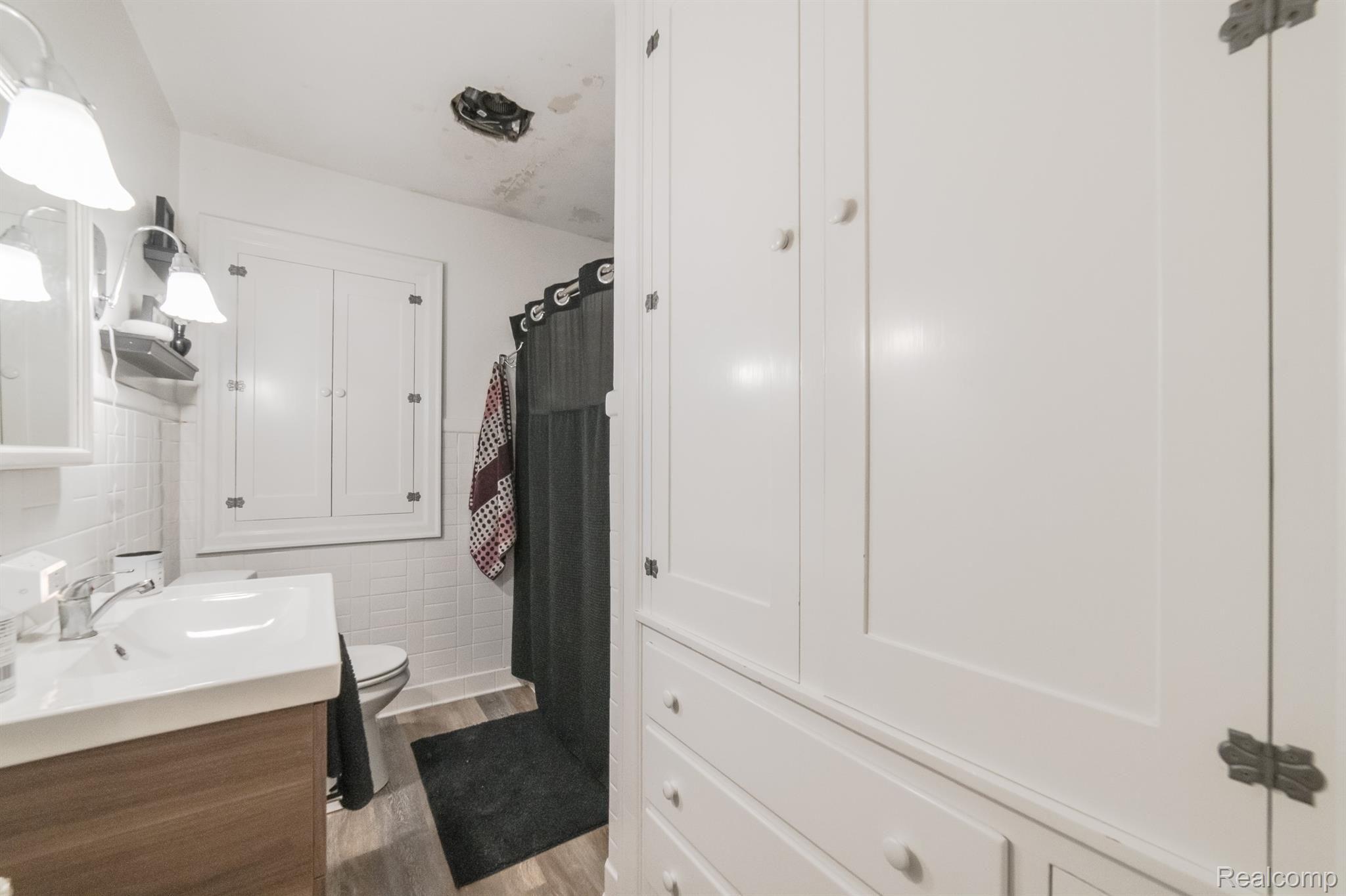 3529 Hunt Road Lapeer, MI 48446 - Photo 38 of 62 3529 Hunt Rd-32.jpg