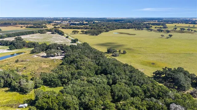 $299,000 | 2878 Highway 301, Sumterville, FL 33585