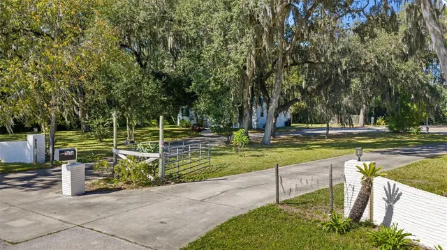 $299,000 | 2878 Highway 301, Sumterville, FL 33585