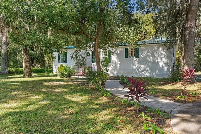 $299,000 | 2878 Highway 301, Sumterville, FL 33585