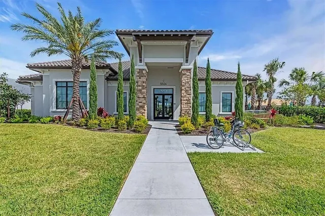 $609,900 | 4547 CRESTPOINT Way, Palmetto, FL 34221
