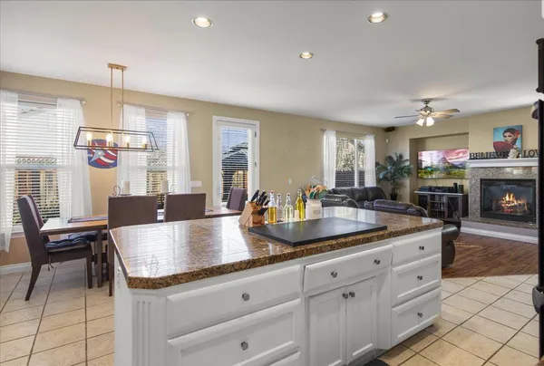 $925,000 | 1901 Calistoga Drive, Hollister, CA 95023