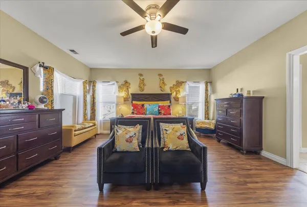 $925,000 | 1901 Calistoga Drive, Hollister, CA 95023