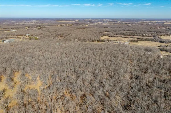 $129,900 | 1 Lindley Road, Buffalo, MO 65622