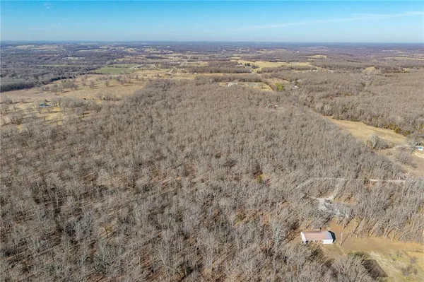 $129,900 | 1 Lindley Road, Buffalo, MO 65622