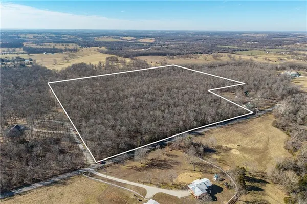 $129,900 | 1 Lindley Road, Buffalo, MO 65622