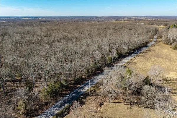 $129,900 | 1 Lindley Road, Buffalo, MO 65622