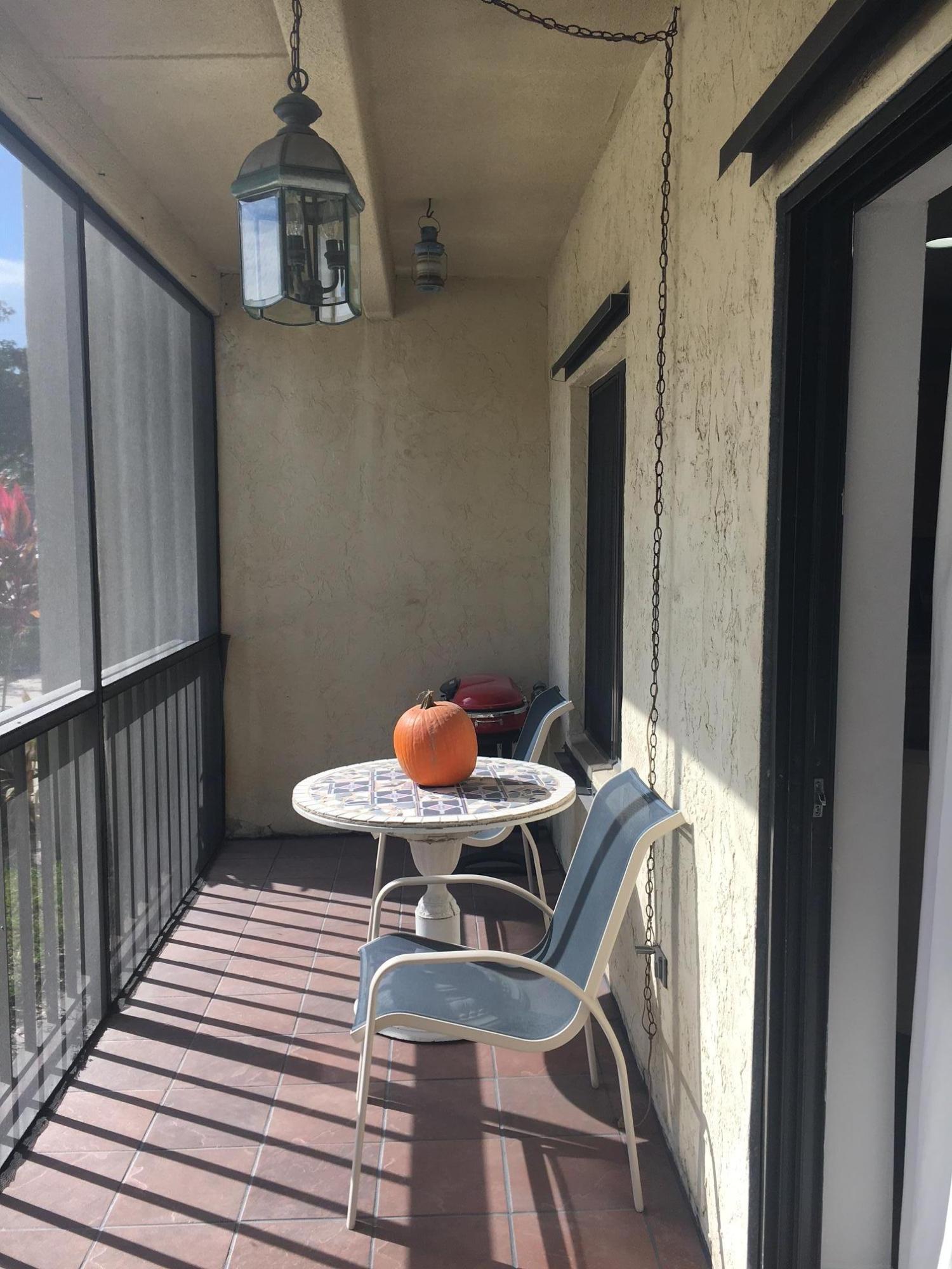 150 Pineview Road, Unit F3 Jupiter, FL 33469 - Photo 11 of 12 Outdoor Patio