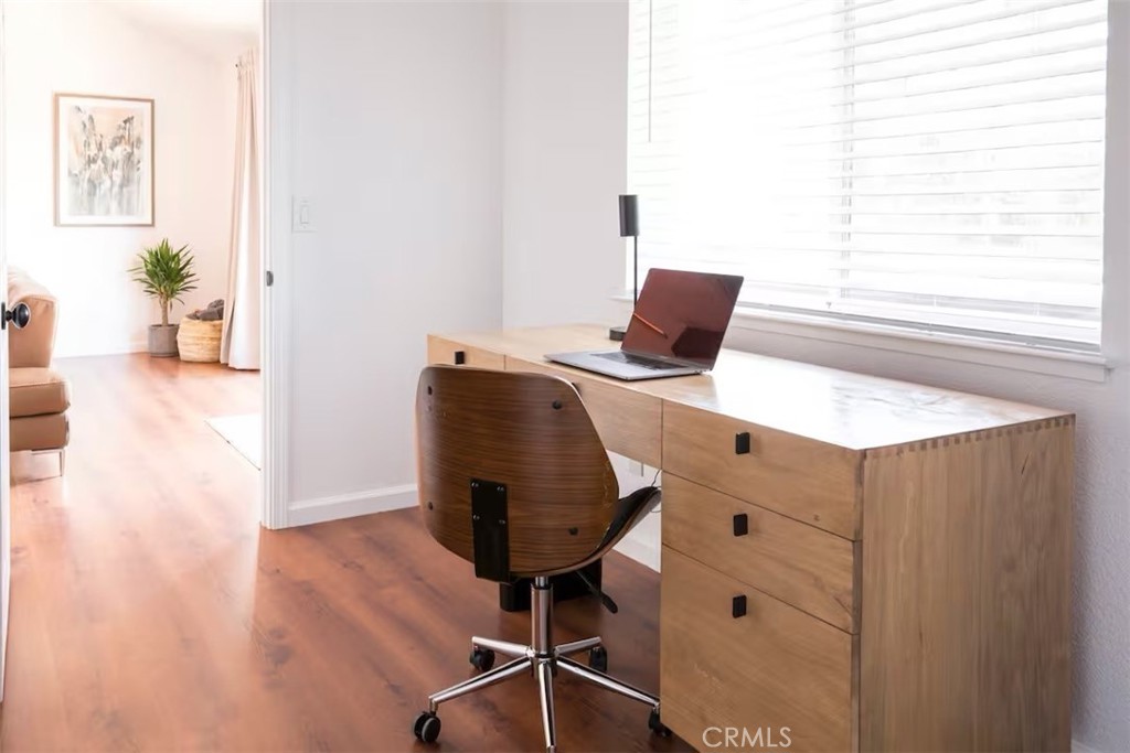 40584 Indian Springs Road Oakhurst, CA 93644 - Photo 17 of 21 a view of workspace with wooden floor windows