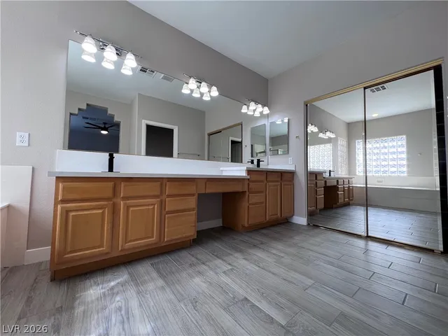 $3,050 | 693 Kentons Run Avenue, Henderson, NV 89052