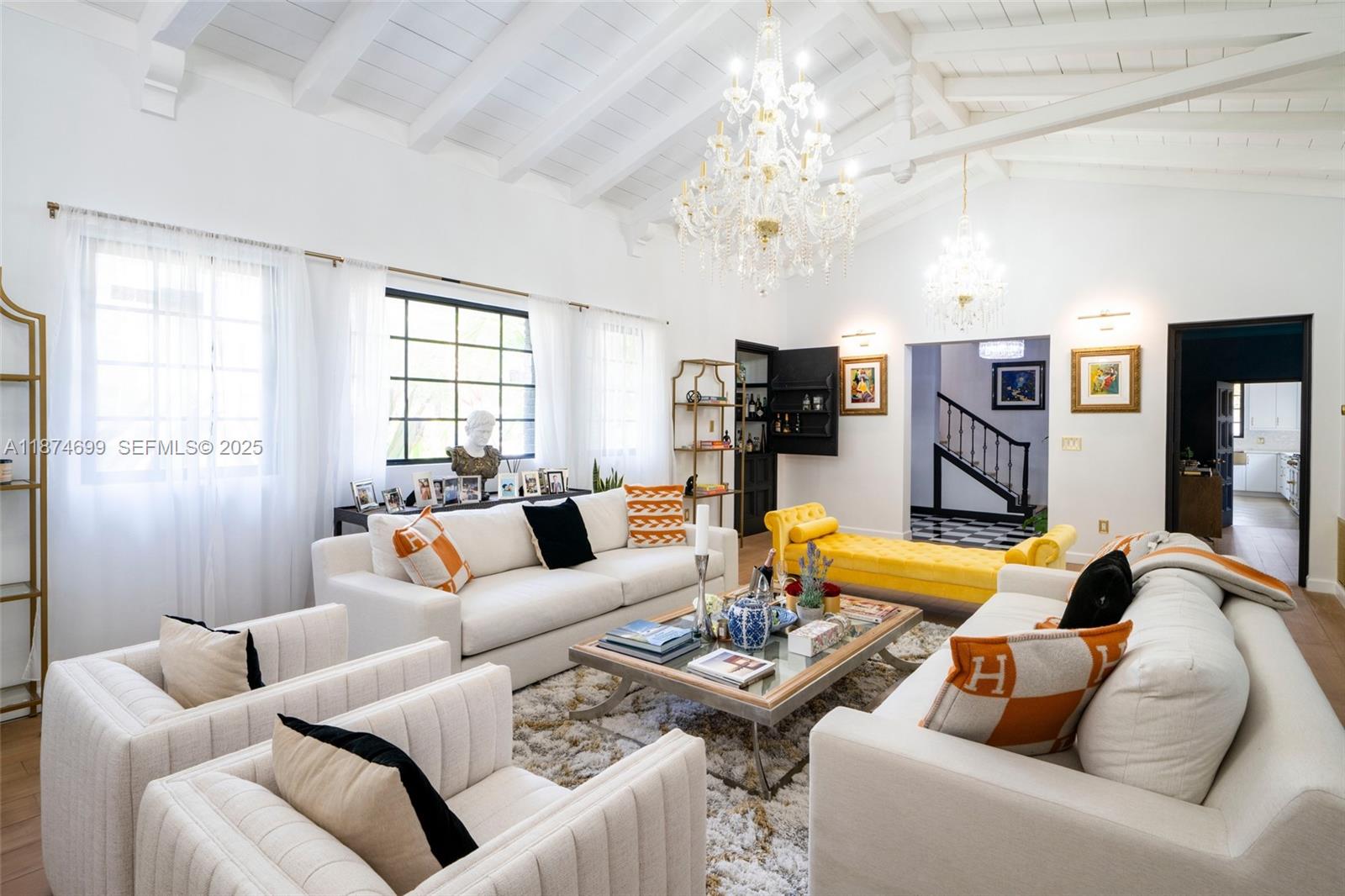 5149 Alton Road Miami Beach, FL 33140 - Photo 6 of 39